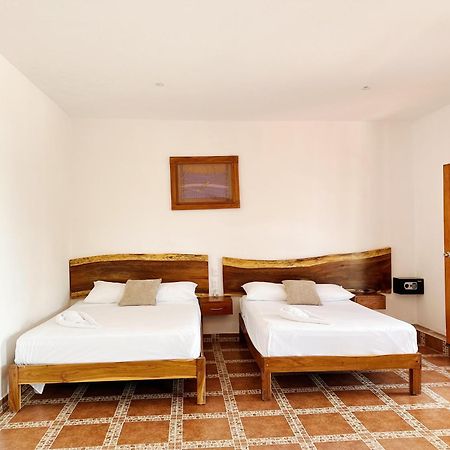 Hotel El Perico Marinero Río Lagartos Buitenkant foto