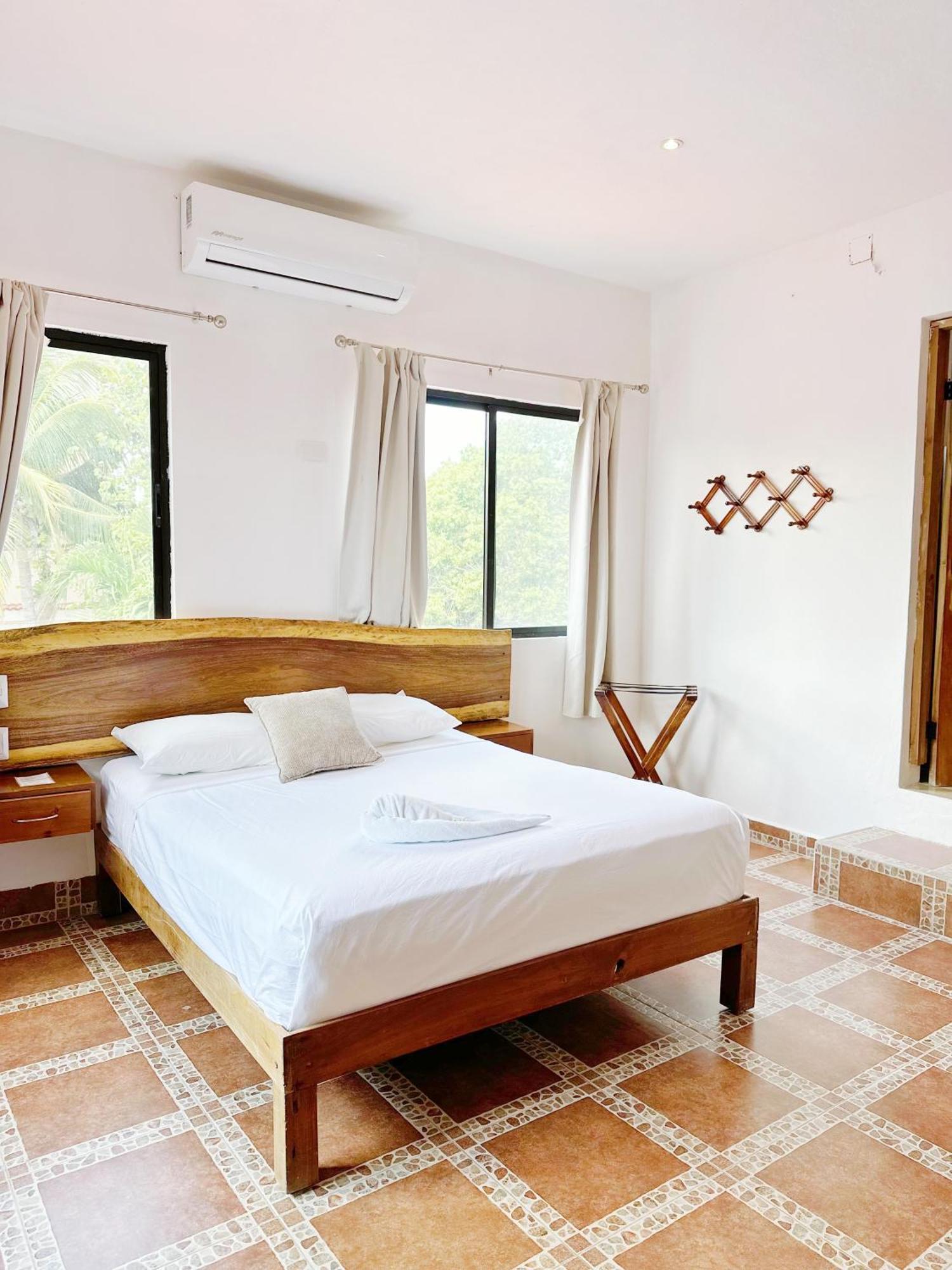 Hotel El Perico Marinero Río Lagartos Buitenkant foto